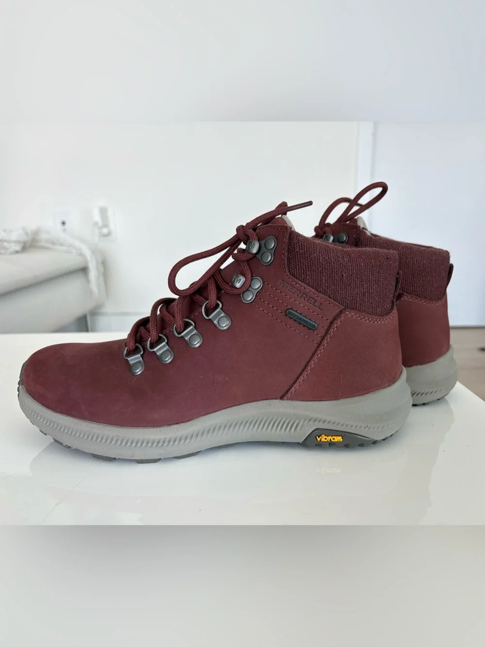 Merrell Women's Ontario Mid Waterproof
